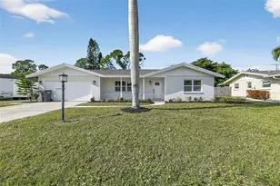 6224 7th Ave Dr W, Bradenton, FL 34209 - Photo 1