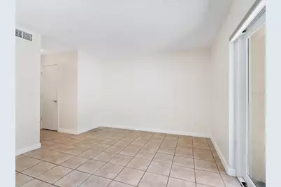 4805 Rilma Avenue #107, Sarasota, FL 34234 - Photo 11