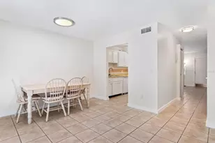 4805 Rilma Ave, Sarasota, FL 34234 - Photo 9