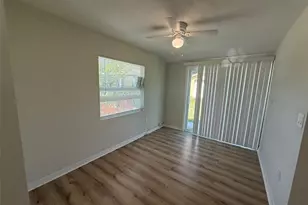 2124 3rd St E, Bradenton, FL 34208 - Photo 9