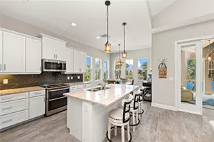 295 Compass Point Dr, Bradenton, FL 34209 - Photo 15