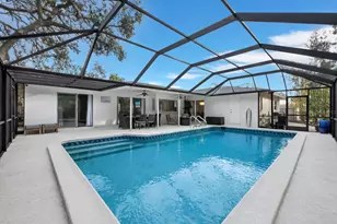 2426 River Ridge Dr, Sarasota, FL 34239 - Photo 35