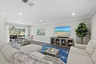 2426 River Ridge Dr, Sarasota, FL 34239 - Photo 7