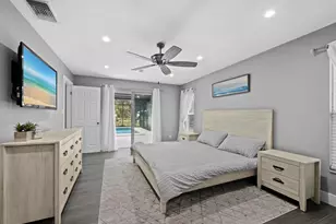 2426 River Ridge Dr, Sarasota, FL 34239 - Photo 19