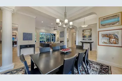 8335 Grosvenor Court, Bradenton, FL 34201 - Photo 9