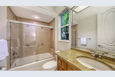 8335 Grosvenor Court, Bradenton, FL 34201 - Photo 31