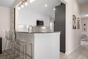 226 Chartley Ct N, Sarasota, FL 34232 - Photo 9