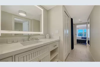 225 Sands Point Road #7205, Longboat Key, FL 34228 - Photo 17