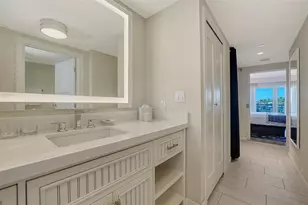 225 Sands Point Rd, Longboat Key, FL 34228 - Photo 17