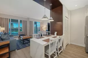 225 Sands Point Rd, Longboat Key, FL 34228 - Photo 15