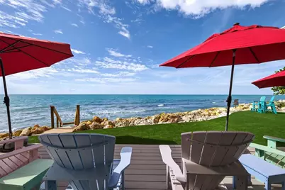 7152 Point Of Rocks Circle, Sarasota, FL 34242 - Photo 3