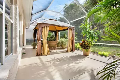 5014 Hanging Moss Lane, Sarasota, FL 34238 - Photo 15