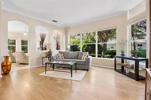 5014 Hanging Moss Ln, Sarasota, FL 34238 - Photo 5