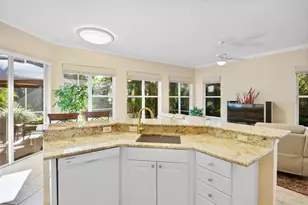 5014 Hanging Moss Ln, Sarasota, FL 34238 - Photo 13