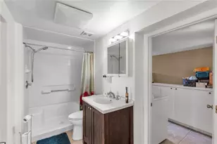 2332 Pinehurst St, Sarasota, FL 34231 - Photo 25