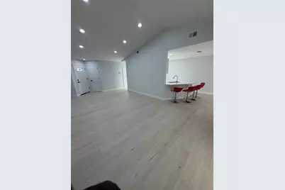 6928 43rd Court E, Sarasota, FL 34243 - Photo 19