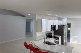 6928 43rd Ct E, Sarasota, FL 34243 - Photo 25