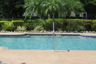 3590 Parkridge Cir, Sarasota, FL 34243 - Photo 31