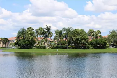 3590 Parkridge Circle #103, Sarasota, FL 34243 - Photo 29