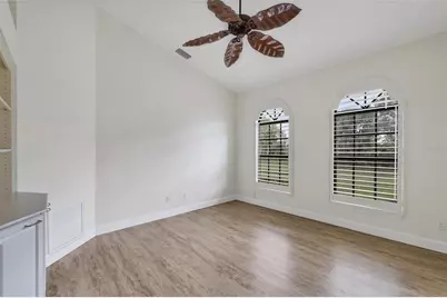 7331 Villa D Este Drive, Sarasota, FL 34238 - Photo 19