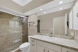 7331 Villa D Este Dr, Sarasota, FL 34238 - Photo 27