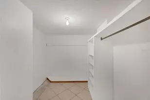 2110 Benjamin Franklin Dr, Sarasota, FL 34236 - Photo 33