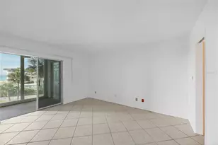 2110 Benjamin Franklin Dr, Sarasota, FL 34236 - Photo 29