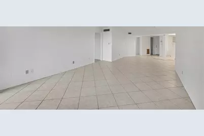 2110 Benjamin Franklin Drive #303, Sarasota, FL 34236 - Photo 17