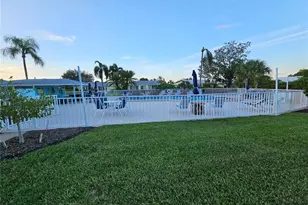 6902 11th Ave W, Bradenton, FL 34209 - Photo 27