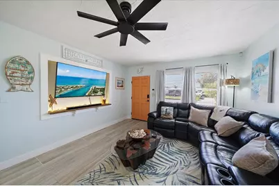 1909 27th Street W, Bradenton, FL 34205 - Photo 7