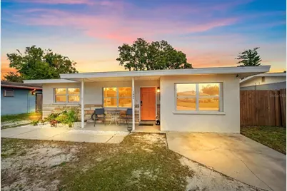 1909 27th Street W, Bradenton, FL 34205 - Photo 1