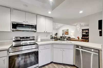 3448 Tallywood Circle #7050, Sarasota, FL 34237 - Photo 13