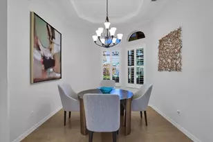 4054 65th Pl E, Sarasota, FL 34243 - Photo 17