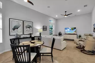 4054 65th Pl E, Sarasota, FL 34243 - Photo 7