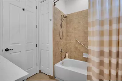 4054 65th Place E, Sarasota, FL 34243 - Photo 35