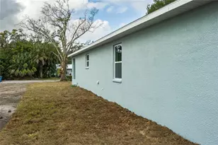 305 19th St E, Bradenton, FL 34208 - Photo 25