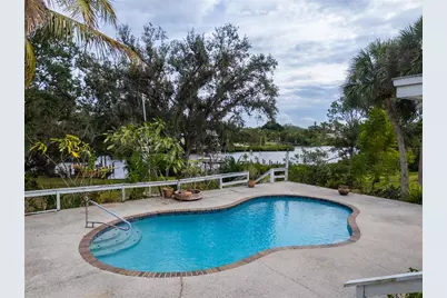 5155 Riverwood Avenue, Sarasota, FL 34231 - Photo 7