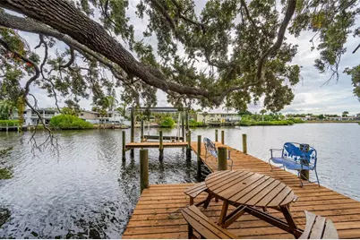 5155 Riverwood Avenue, Sarasota, FL 34231 - Photo 5