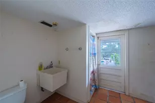 5155 Riverwood Ave, Sarasota, FL 34231 - Photo 29