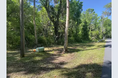 450 NW Crystal Street, Crystal River, FL 34428 - Photo 1