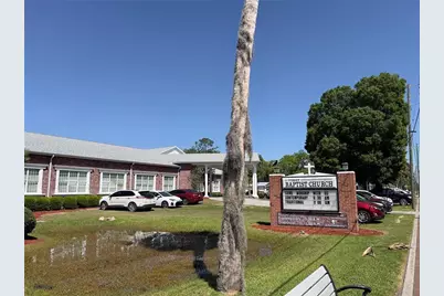 332 NW Crystal Street, Crystal River, FL 34428 - Photo 7