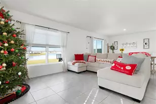 10215 Charlotte Dr., Parrish, FL 34219 - Photo 5