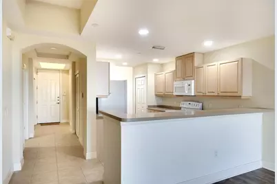 1921 Monte Carlo Drive #603, Sarasota, FL 34231 - Photo 3