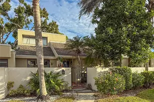 2375 Lakeside Mews, Sarasota, FL 34235 - Photo 3