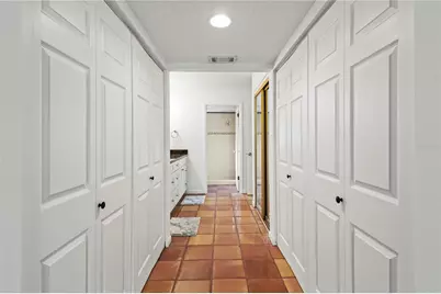 2375 Lakeside Mews #D2, Sarasota, FL 34235 - Photo 33