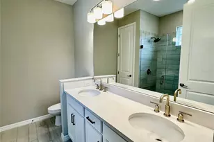 15109 Shady Palms Ln, Nokomis, FL 34275 - Photo 13