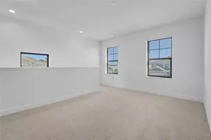 8526 Frangipani Terrace, Sarasota, FL 34240 - Photo 41