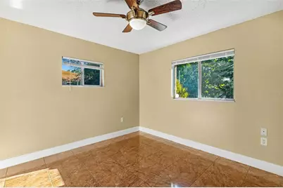 1063 SE 20th Place, Cape Coral, FL 33990 - Photo 23