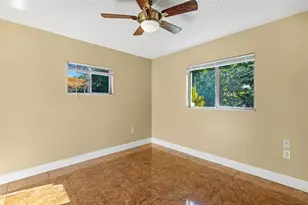 1063 SE 20th Pl, Cape Coral, FL 33990 - Photo 23