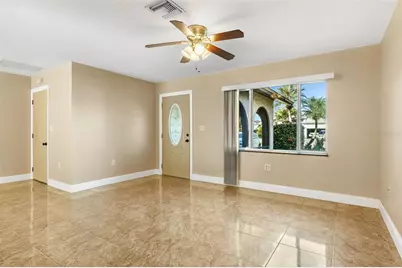 1063 SE 20th Place, Cape Coral, FL 33990 - Photo 3